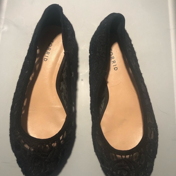 Torrid size 6 flats - Picture 2 of 4